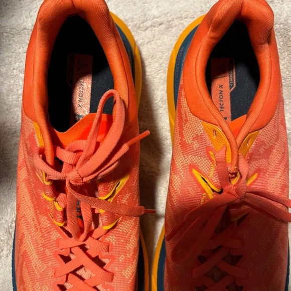 Hoka, new without tags, size 9.5, Tecton x - Picture 9 of 13